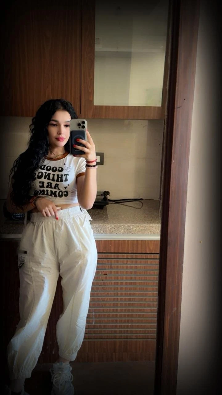 Mahi 𝟖𝟎𝟎𝟔𝟖𝟓𝟔𝟖𝟓𝟖 – American escort in Dehradun, Uttarakhand — 22 / 31