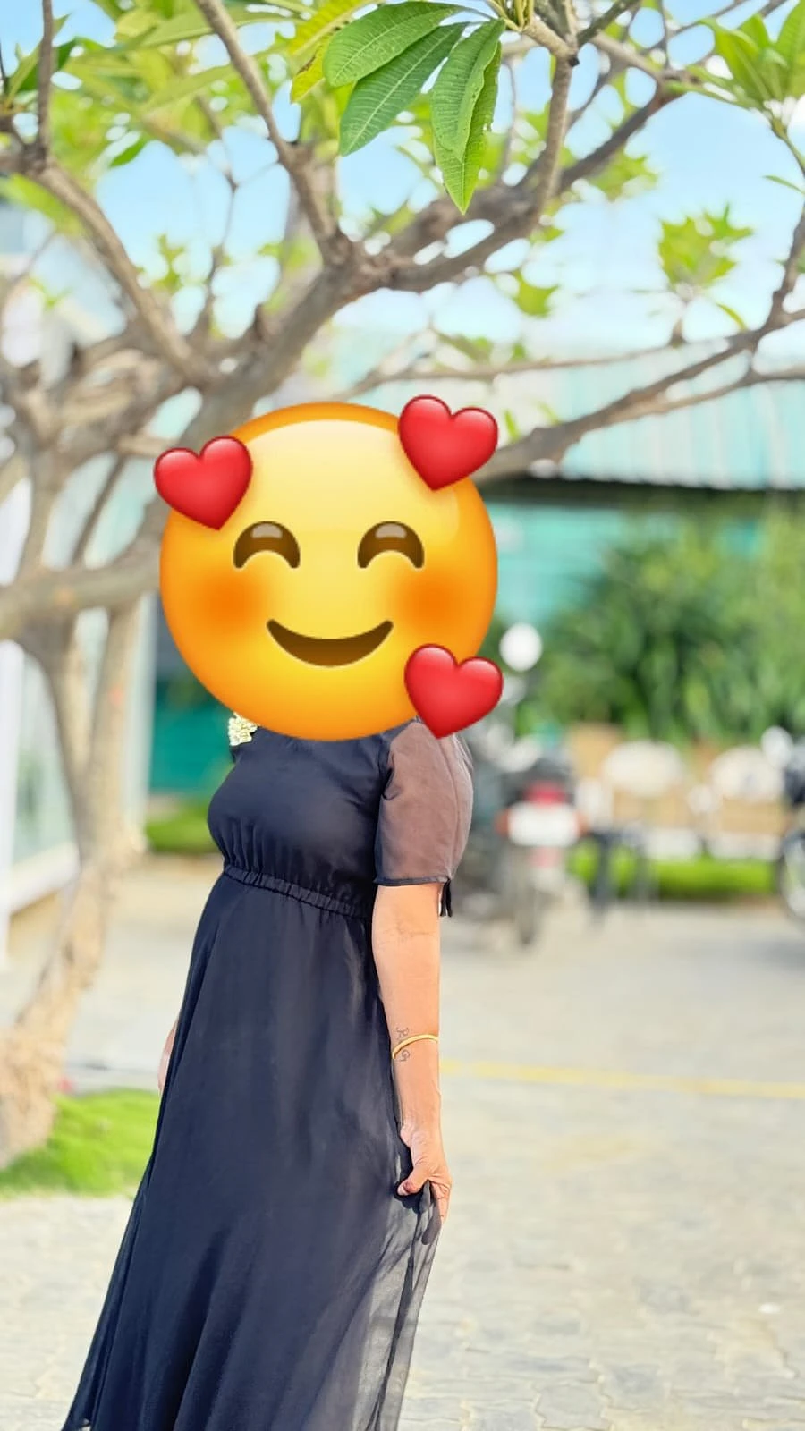 Divya – Indian escort in Coimbatore — 4 / 6