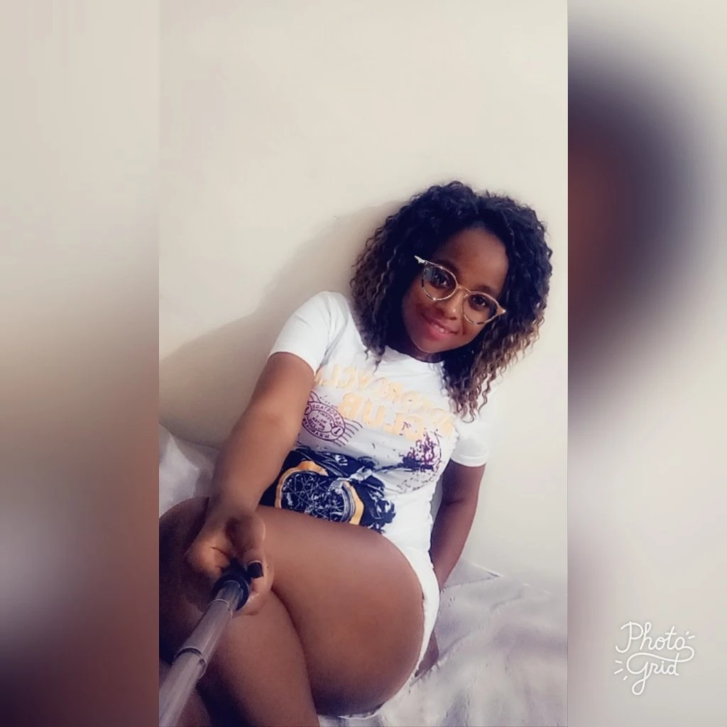 Kira – Kenyan escort in Bangalore — 5 / 7