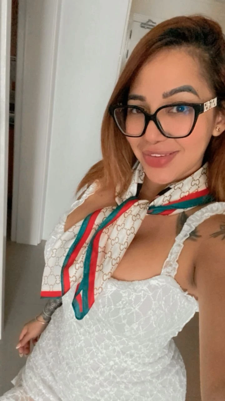 YASIRA Cum Guzzler – Venezuelan escort in Hong Kong — 2 / 8