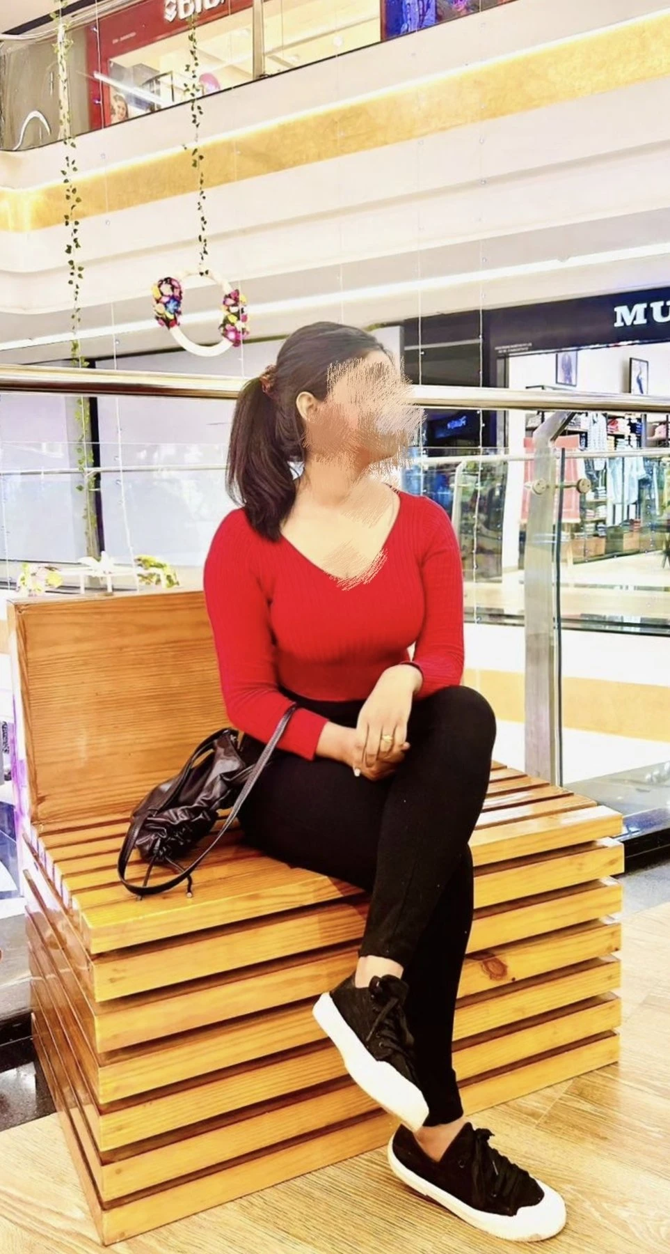 CAM SOW ONLY SERVICE – Indian escort in Bangalore — 3 / 4