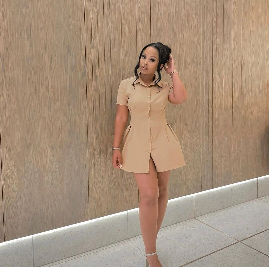 Lolah – South African escort in Bangalore — 3 / 4