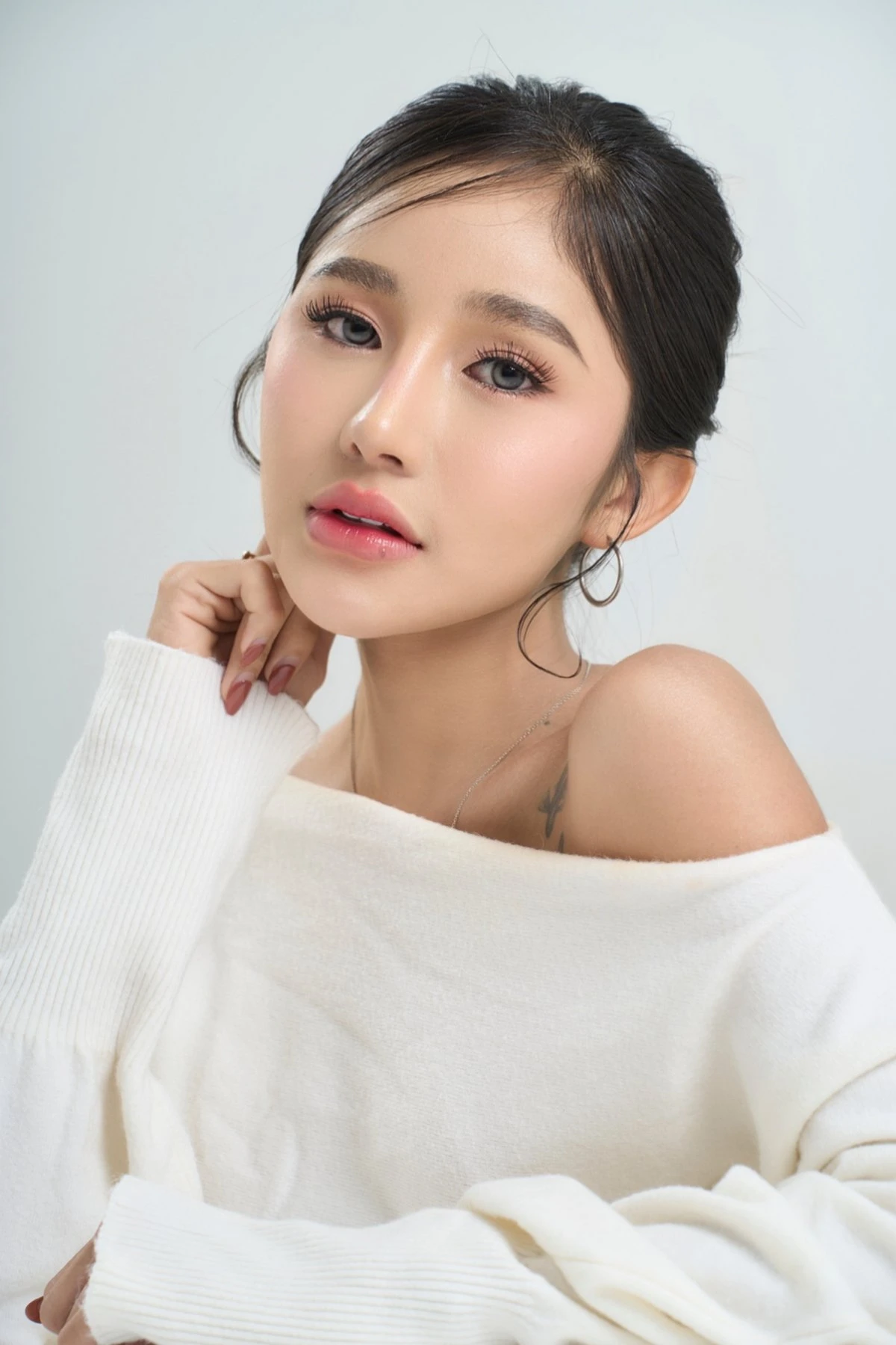 Yana THE PARTY GIRL! – South Korean escort in Hong Kong — 11 / 25