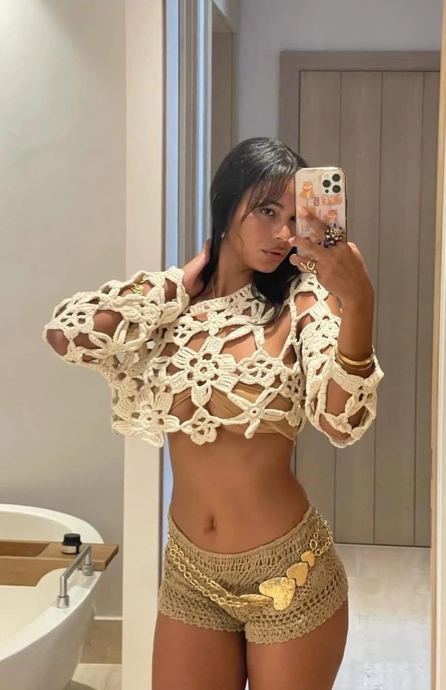 Zola – escort in Hong Kong — 2 / 6