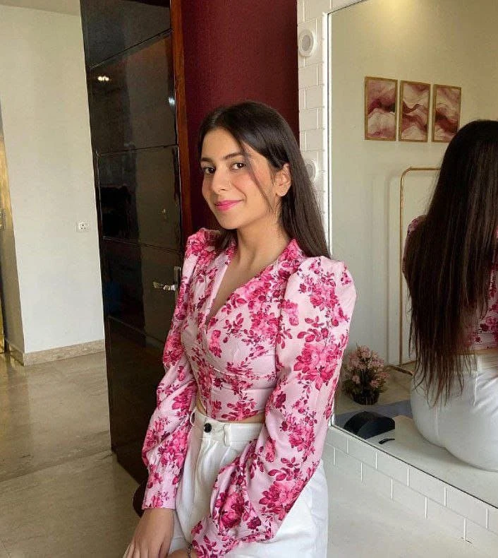 Shreya – Indian escort in Bangalore — 4 / 7