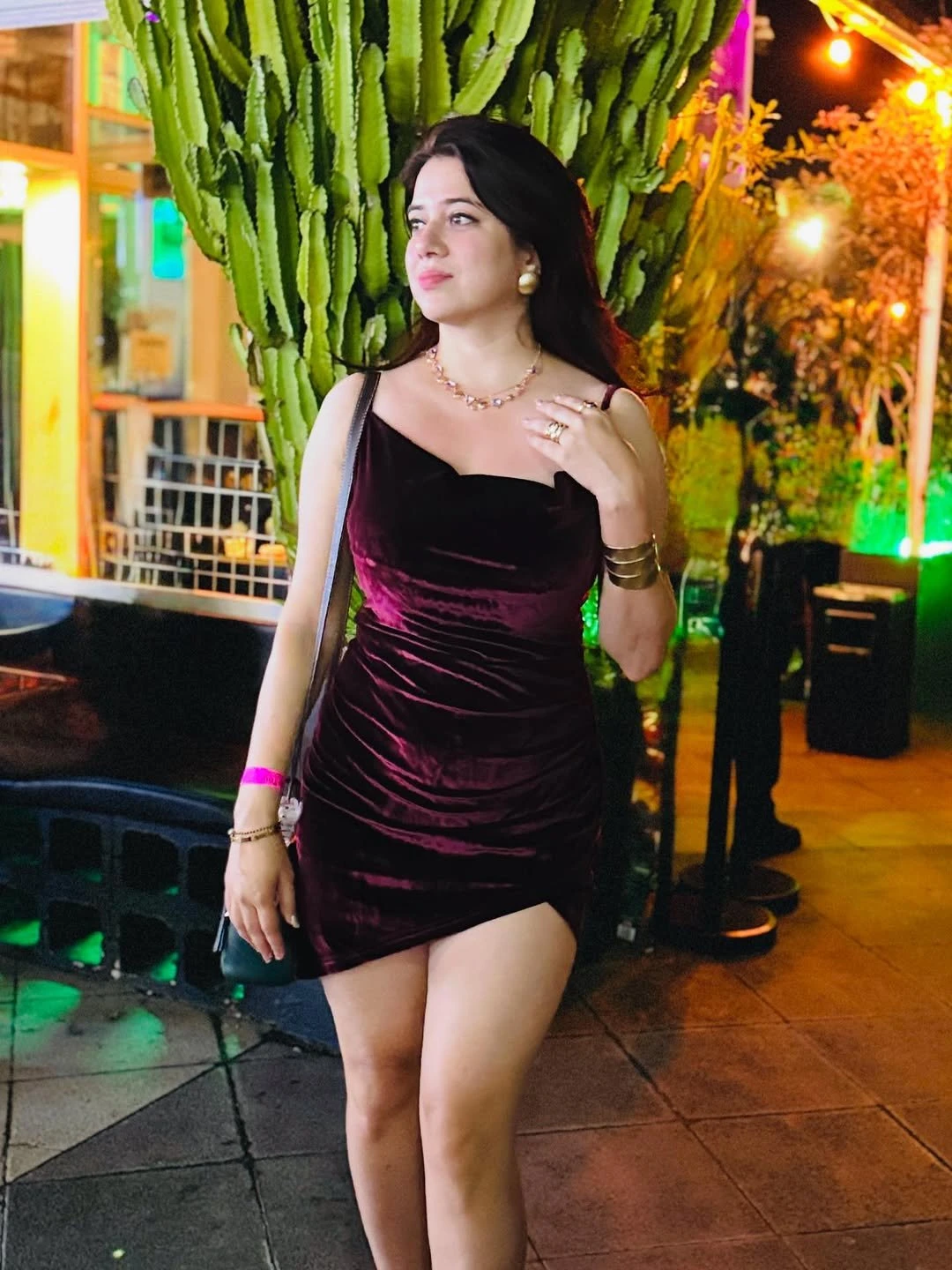 Dharmistha – Indian escort in Ahmedabad — 2 / 5