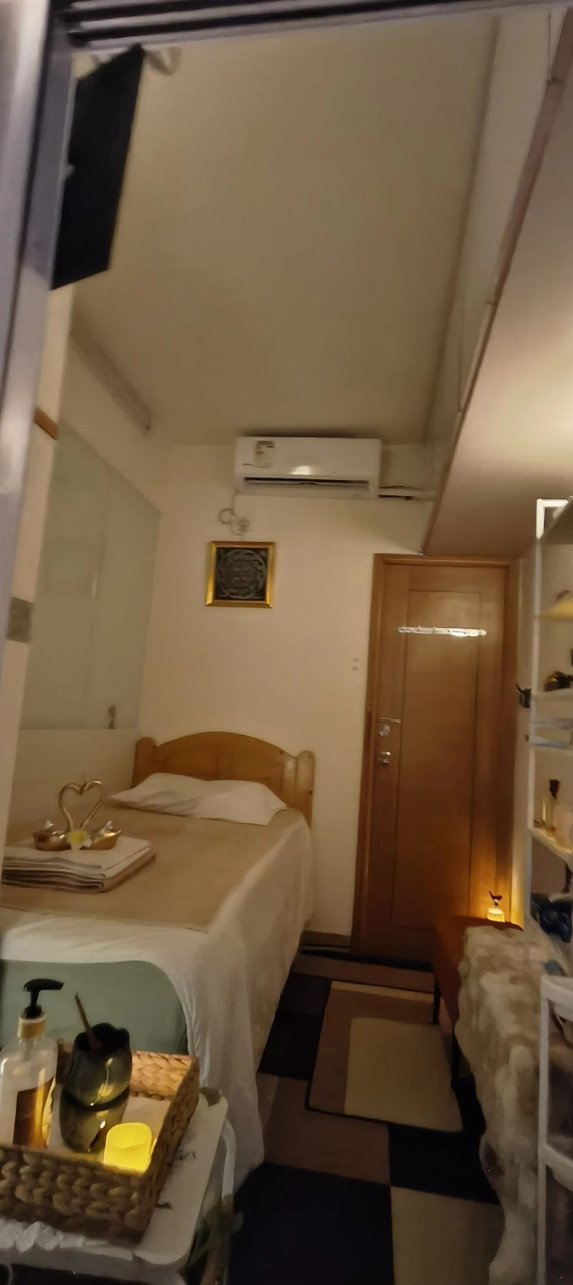 Aliss22 – Thai escort in Hong Kong — 4 / 9