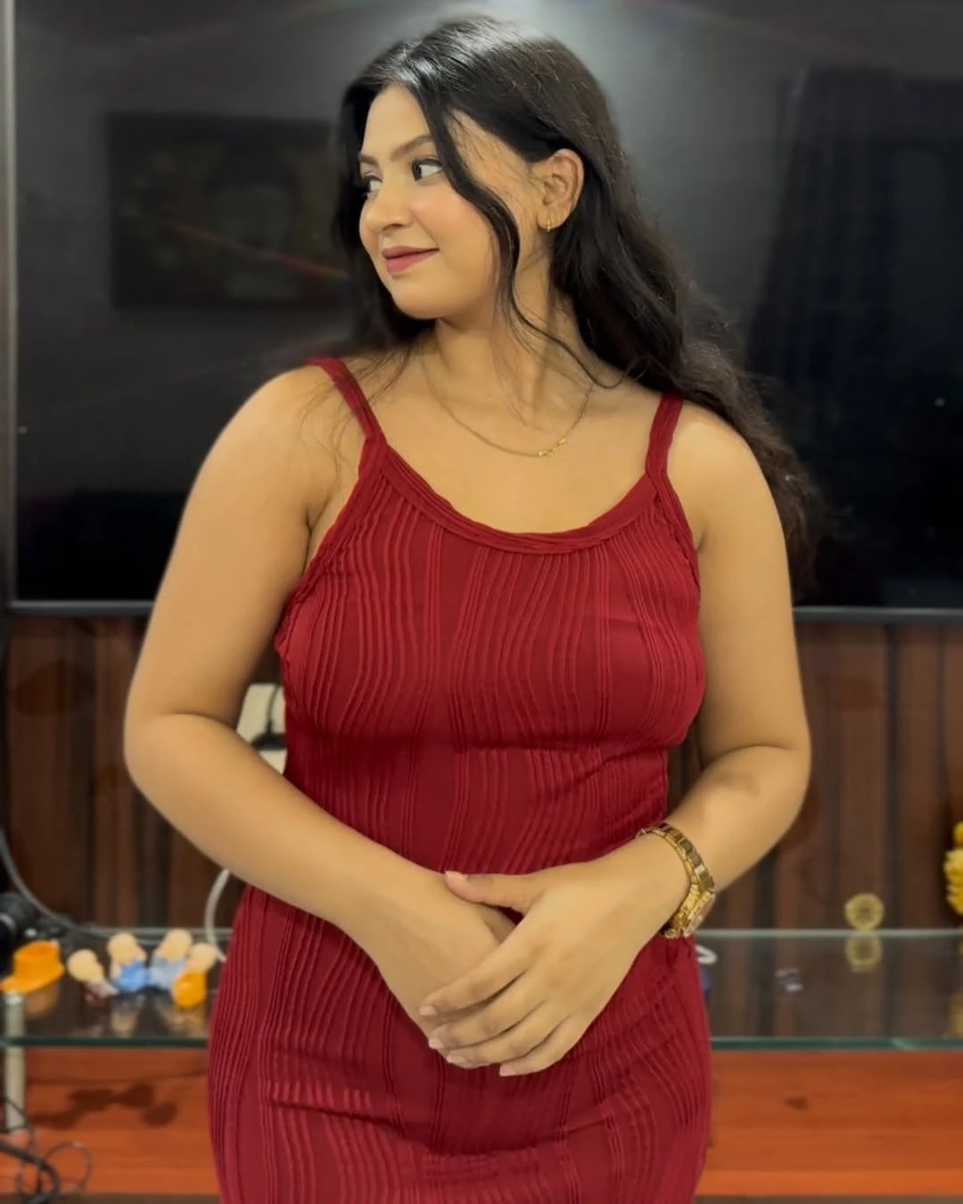Varsha Sharma – Indian escort in Ahmedabad — 4 / 5