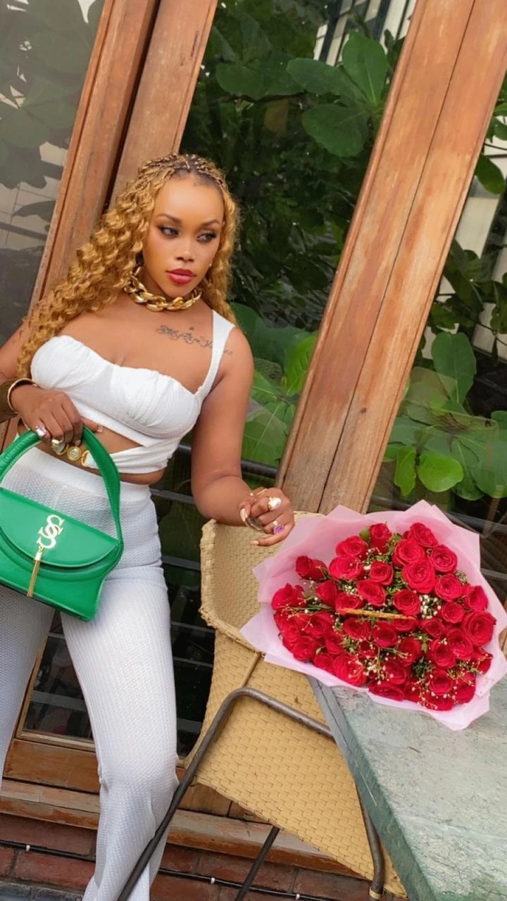 Sexy videos calls available. – Burundian escort in Bangalore, Escort, Banga