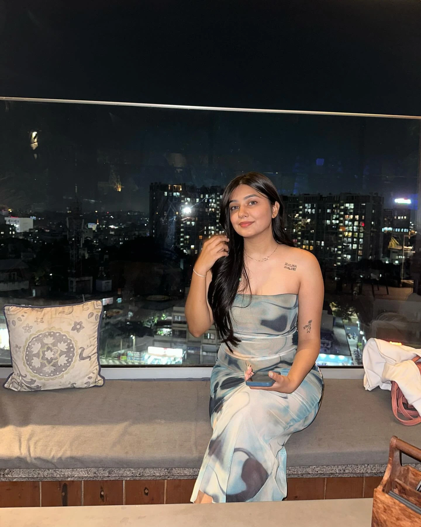 Kavya – Indian escort in Bangalore — 4 / 5