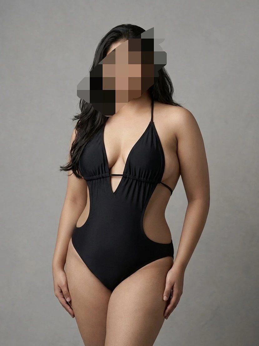 Shanaya – Indian escort in Ahmedabad — 5 / 6