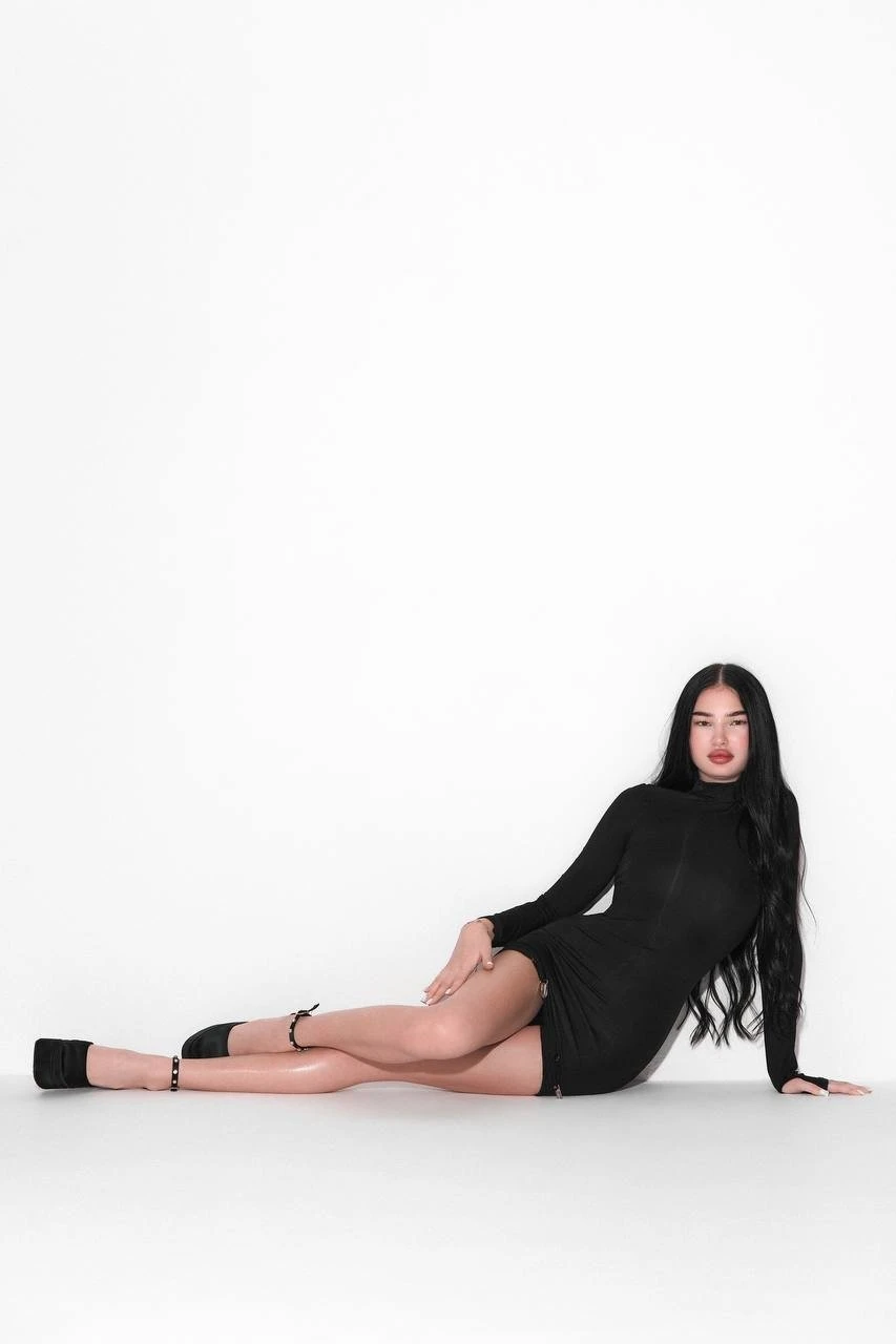 Eva – Belarusian escort in Yerevan — 8 / 11