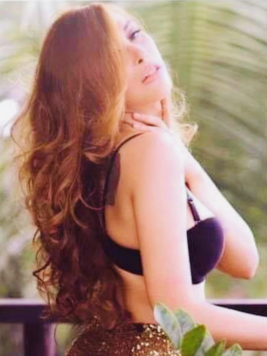 Ysabella – Austrian escort in Hong Kong — 5 / 7