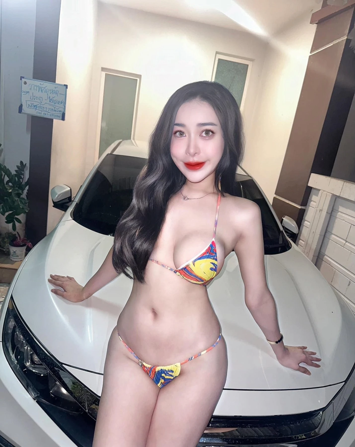 Danita – Malaysian escort in Hong Kong — 12 / 16