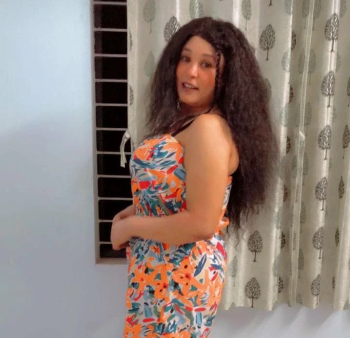 Caren – escort in Bangalore, Escort, Banga