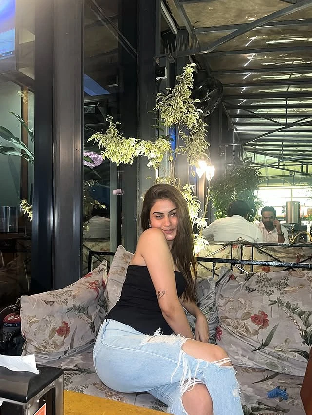 Neha Bhatiya – Indian escort in Coimbatore — 5 / 7