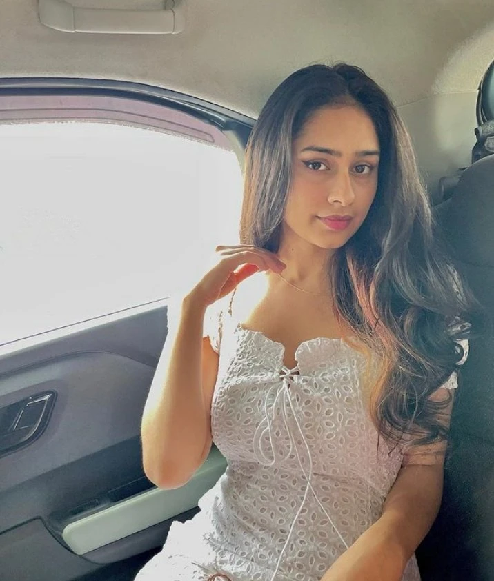 I Am Janvi Escort Call 72069m08005 – Indian escort in Chandigarh — 5 / 7