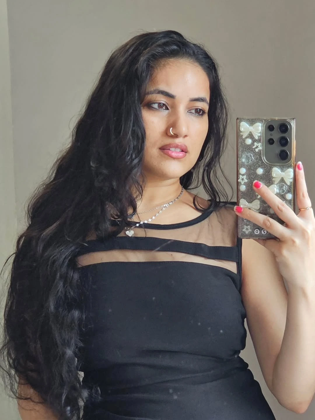 Sanjana – Indian escort in Candolim, Goa — 4 / 5