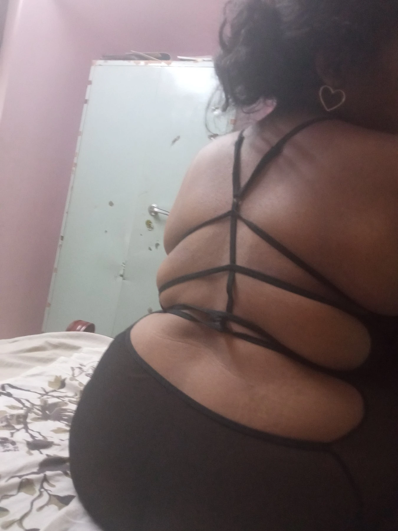 Sexy boobs – Indian escort in Bangalore — 3 / 4