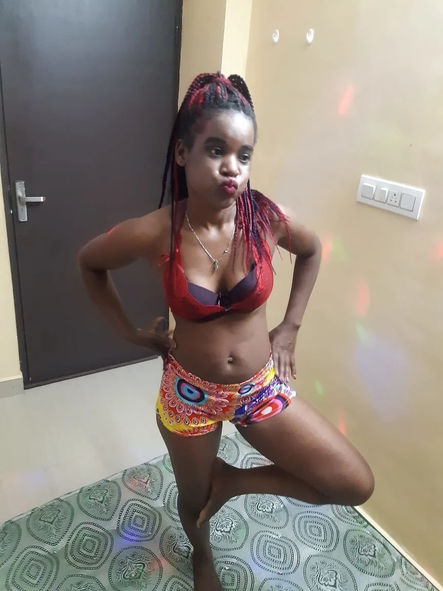 Anal blowjob rimming queen marthahalli – Nigerian escort in Bangalore — 2 / 5