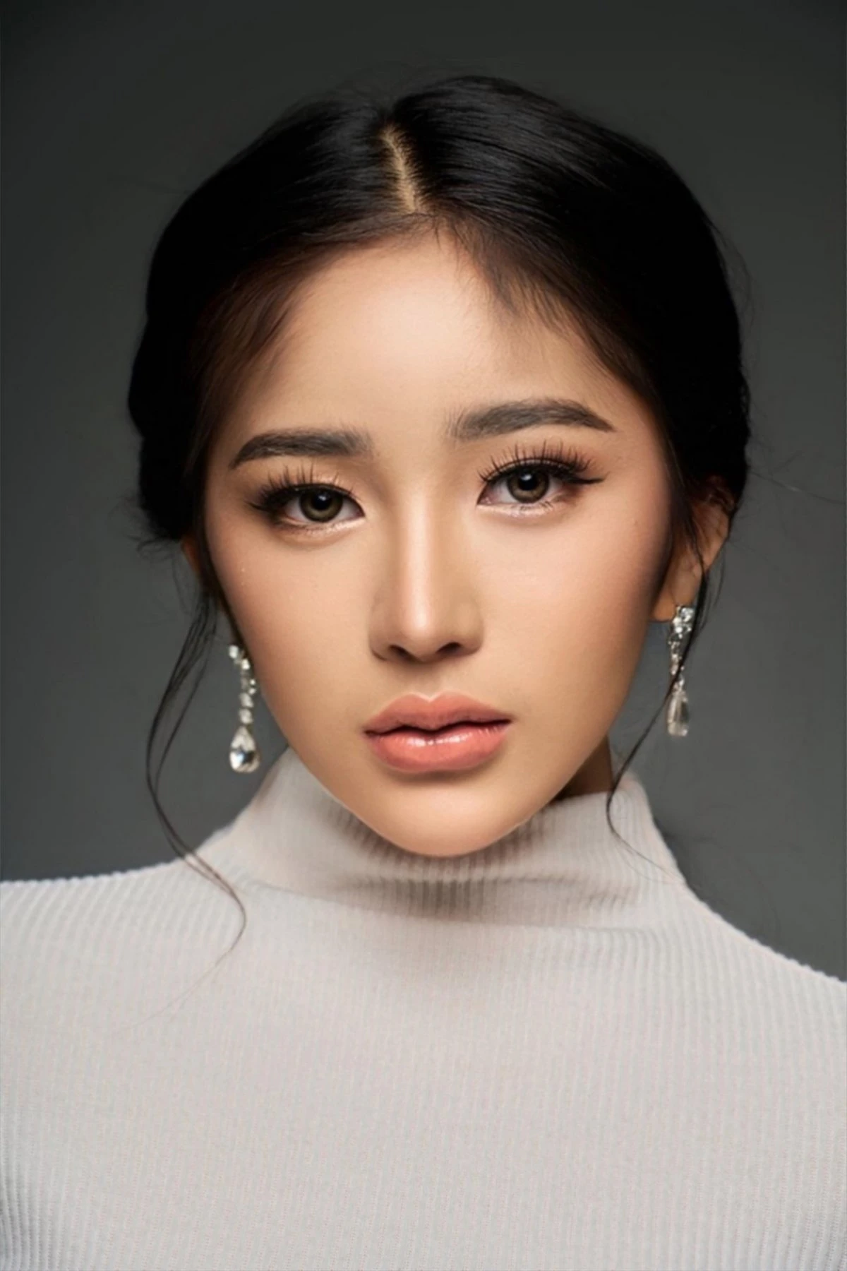 Yana THE PARTY GIRL! – South Korean escort in Hong Kong — 22 / 25