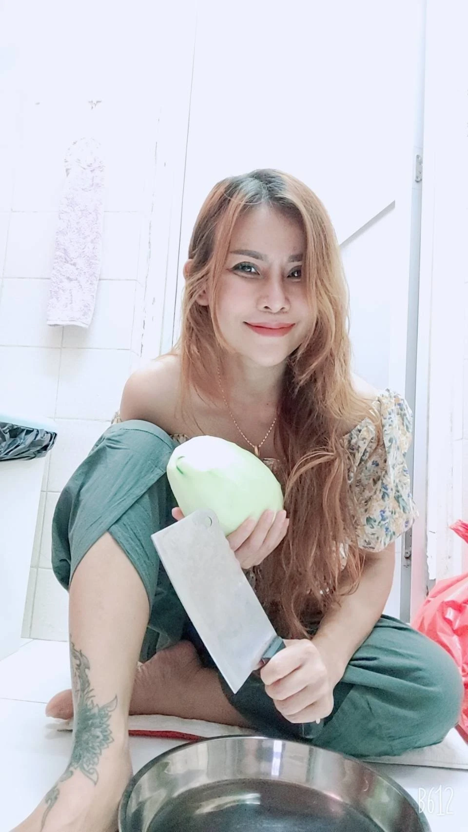 Kiky – Thai escort in Hong Kong — 4 / 5