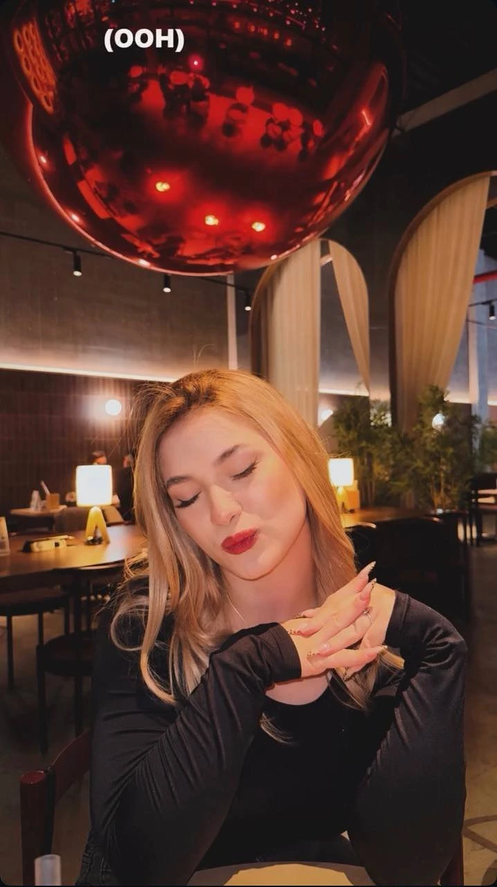 Aleksa – Russian escort in Hong Kong — 8 / 10