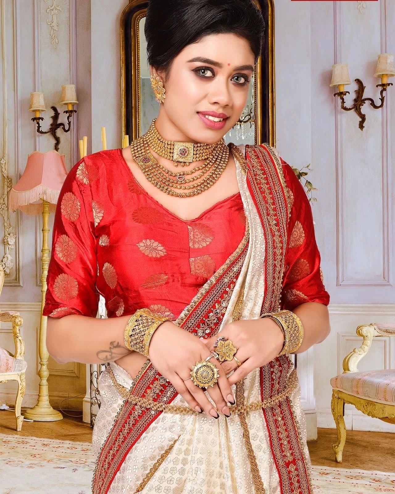 Chitra Iyer Independent – Indian escort in Chennai — 2 / 4