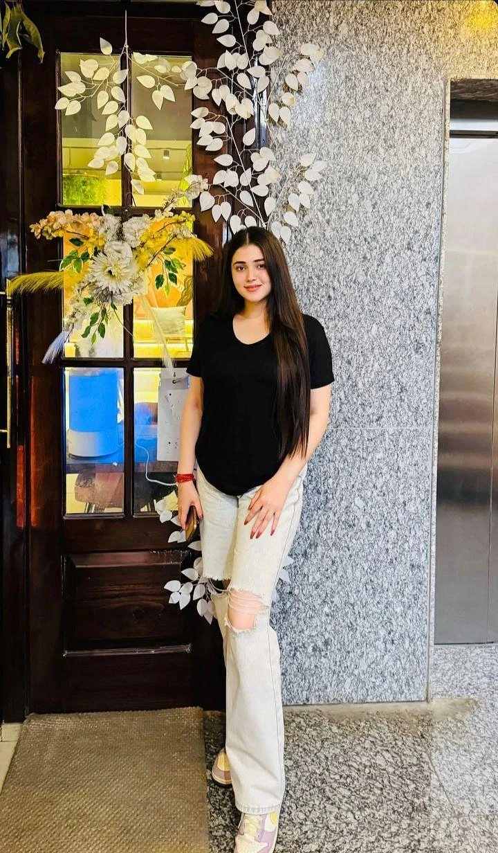 Neha 98170 Now 62924 Esscor Service – Indian escort in Chandigarh, Escort, Chandigarh