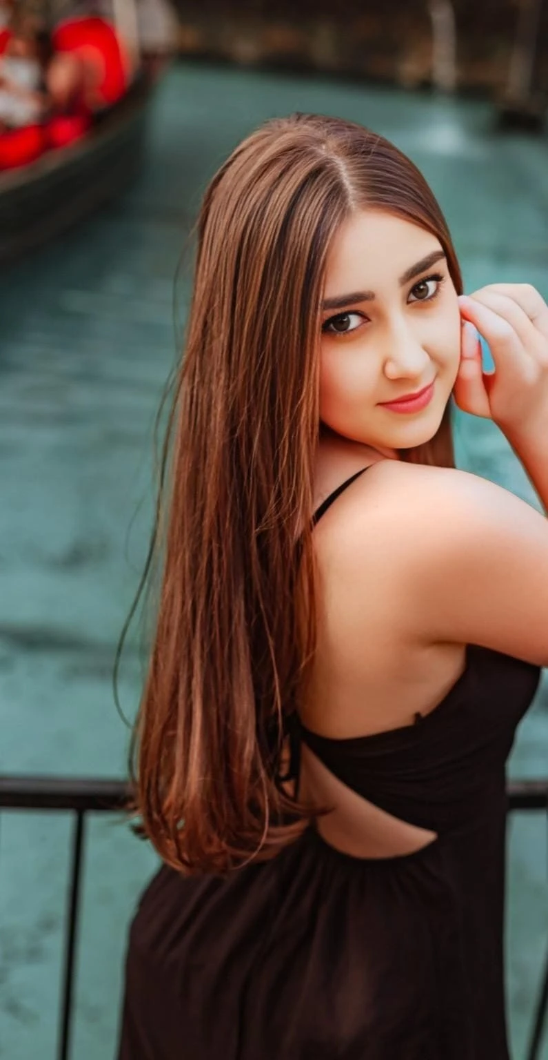 Lisa – Russian escort in Gurgaon — 5 / 6