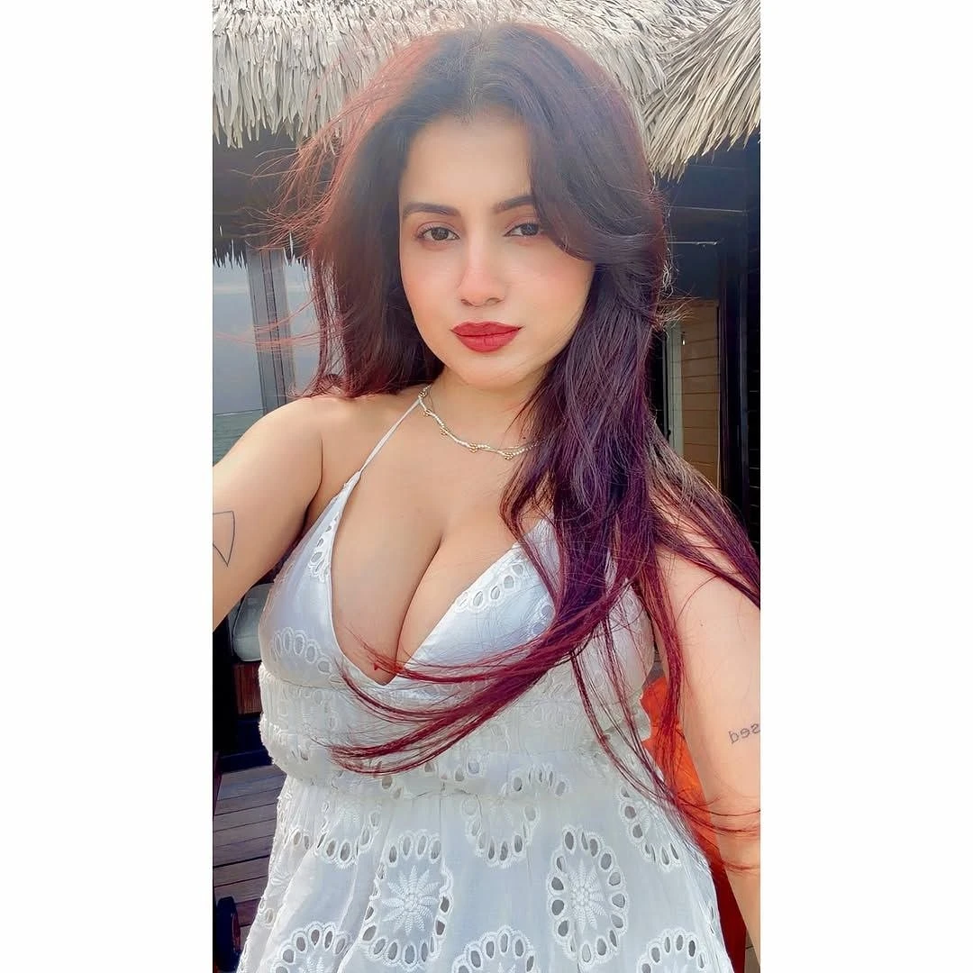 Trisha ( Your Final Search ) – escort in Bangalore — 2 / 4