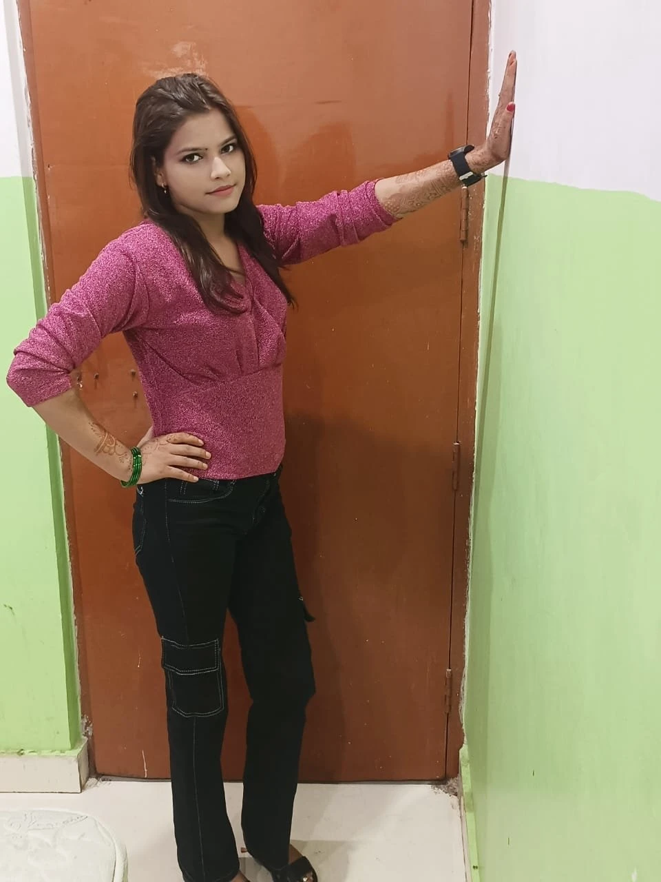 Archana Singh – Indian escort in Gurgaon — 3 / 5