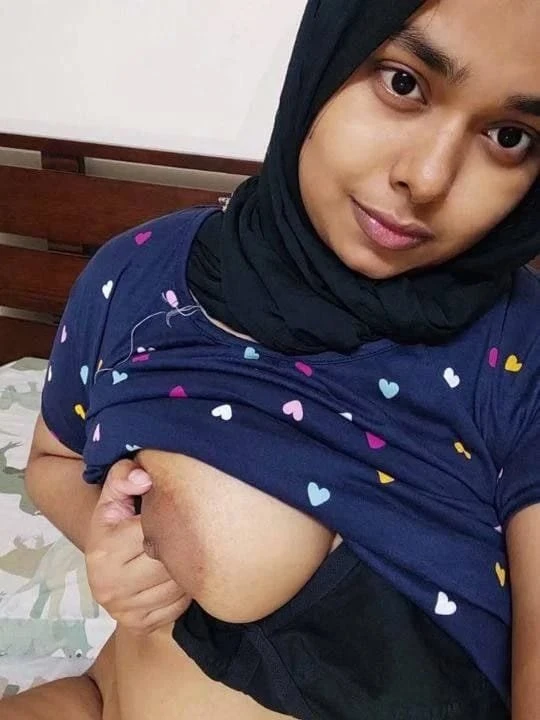 Deepti Webcam Sex Chet – Indian escort in Bangalore — 2 / 5