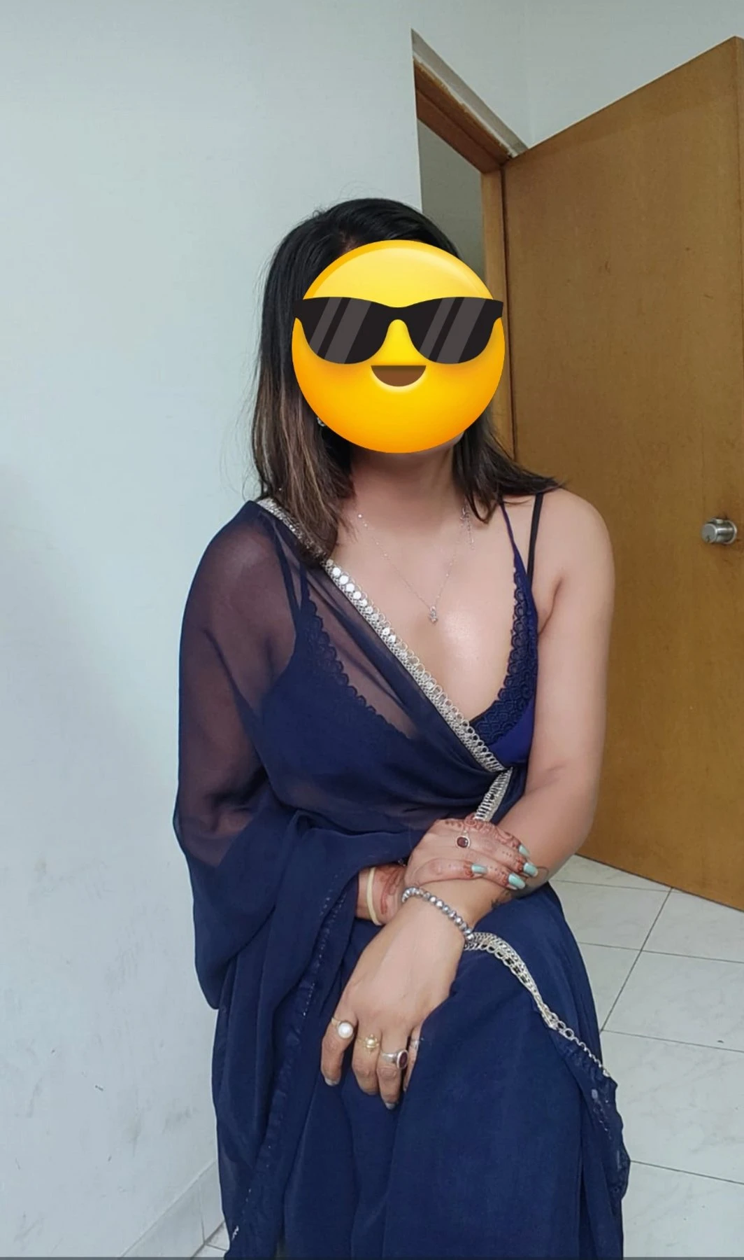Riya Hyderabad – Indian escort in Hyderabad — 2 / 3