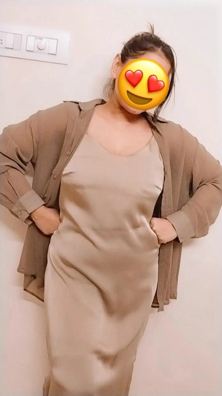 I am disha ream meet & cam show – Indian escort in Bangalore — 4 / 5