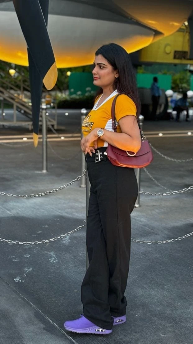 Russian and Indian Direct Payment – escort in Chennai — 2 / 3