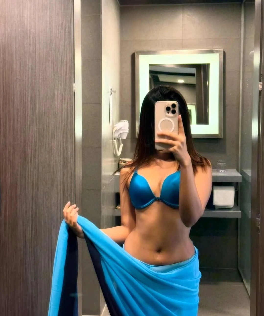 Independent Escort Nude Cam/real Meet – Indian escort in Ahmedabad — 3 / 4