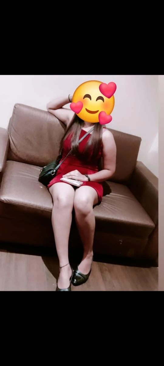 Sruthi – Indian escort in Bangalore — 3 / 4