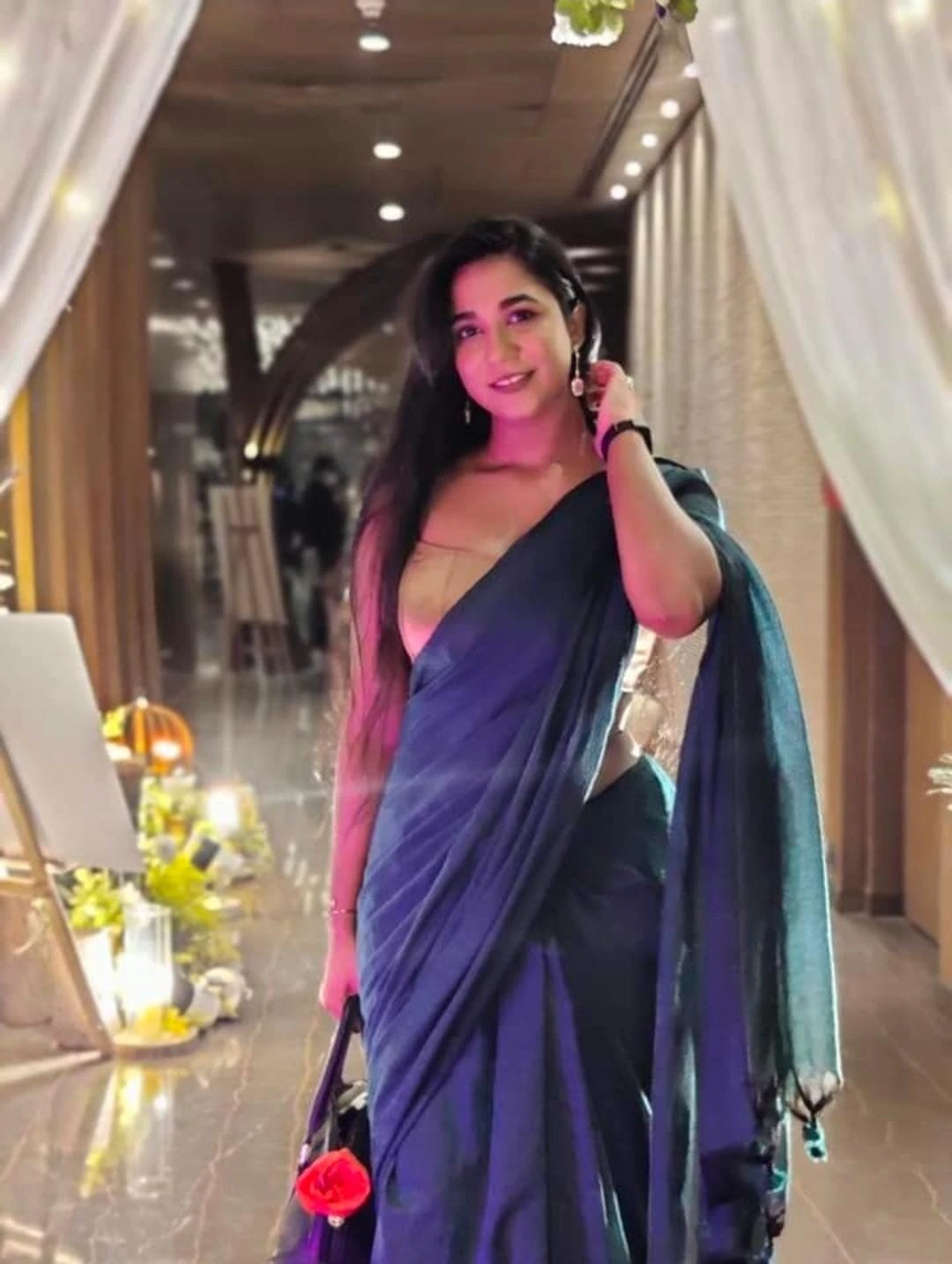 Sudha Vvip Service Bangalore – Indian escort in Bangalore — 3 / 4