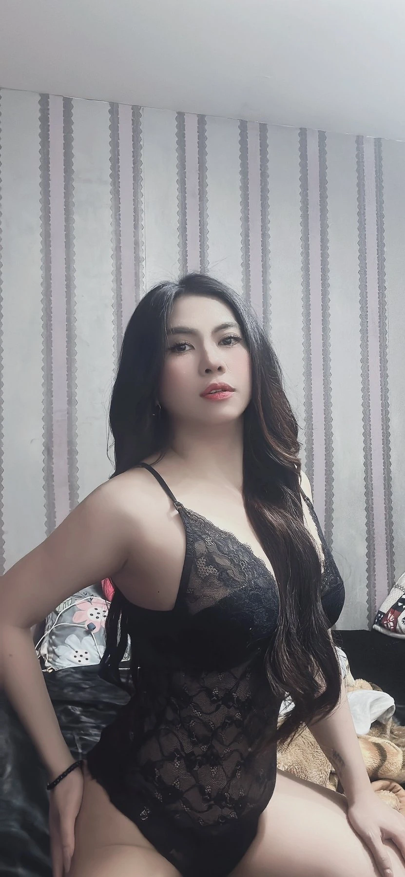 Bless from osaka – Japanese escort in Hong Kong — 23 / 27