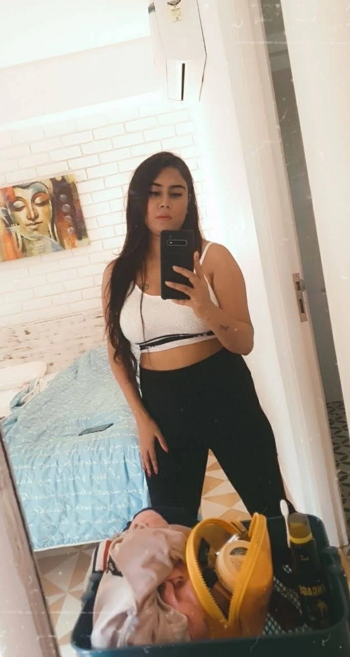Direct Payment in Star Hotel Hifi Model – Indian escort in Chennai — 3 / 4