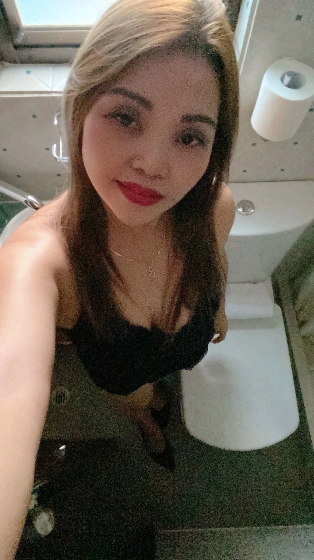 Daniella – Filipino escort in Hong Kong, Escort, Hong Kong