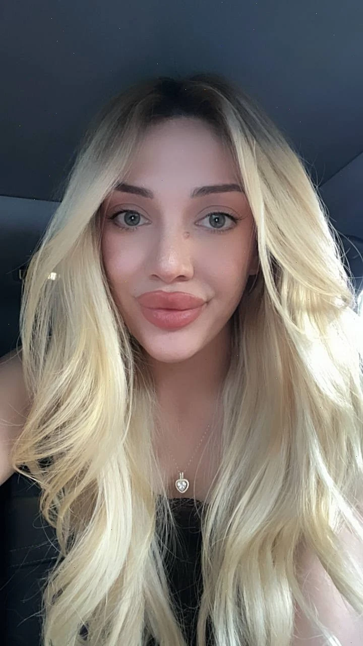 Liliya Naughty Voice Queen – Kazakhstani escort in Hong Kong — 2 / 8