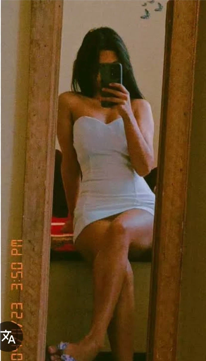 Swati, Independent and real meet – Indian escort in Hyderabad — 12 / 13
