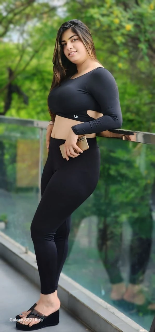 Preeti Escorts Service – Indian escort in Candolim, Goa — 2 / 4