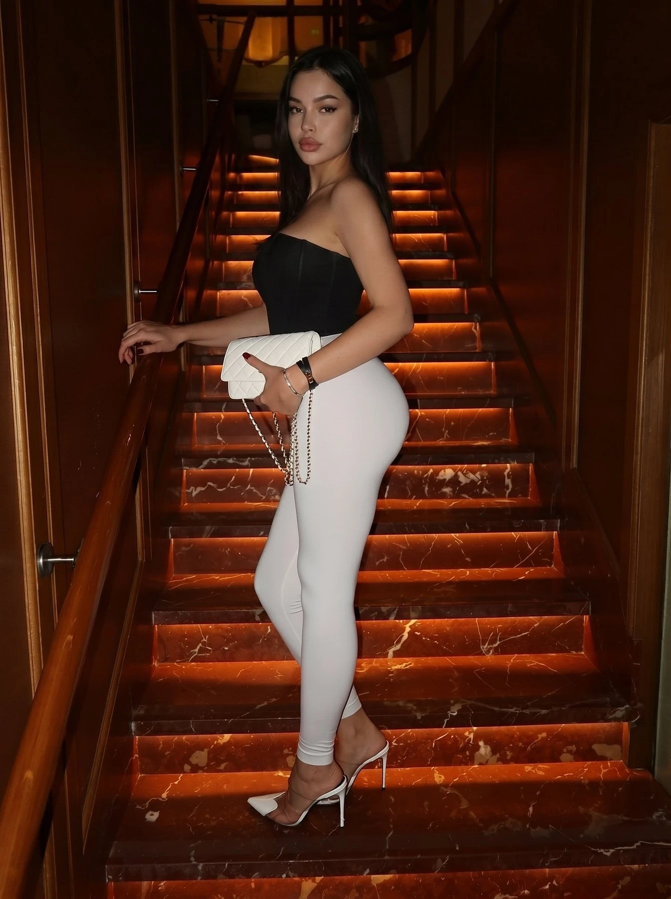 Jade – Kazakhstani escort in Hong Kong — 3 / 7