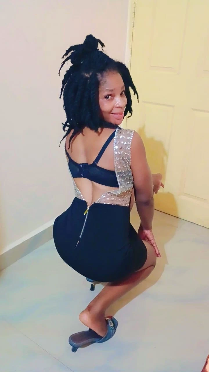 African Ella +91//763004//0035 – escort in Bangalore — 3 / 5