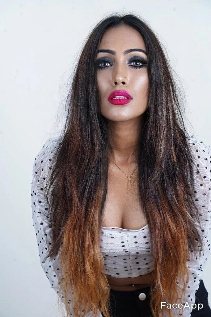 Sunny – Indian escort in Bangalore — 5 / 13