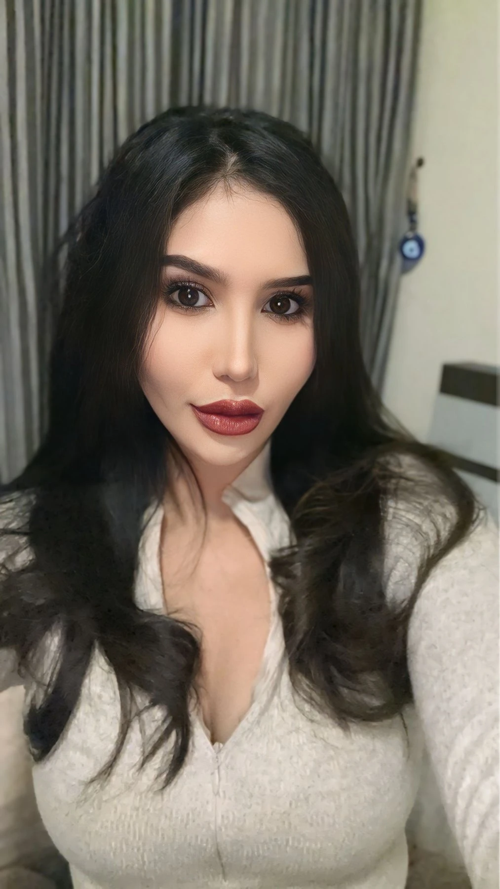 Georgina – Estonian escort in Hong Kong — 3 / 8
