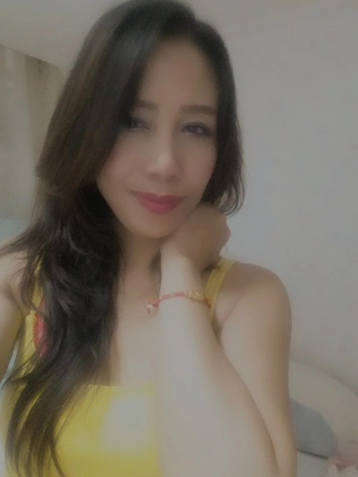 Yunieke – Indonesian escort in Hong Kong — 4 / 5